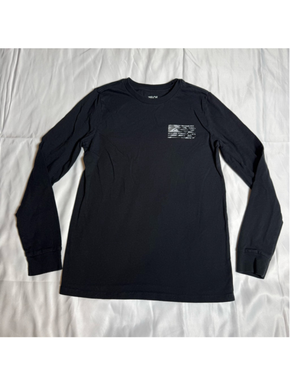 Boy’s ZELOS Black Long Sleeve Tee with Camo Flag Graphic M 10/12